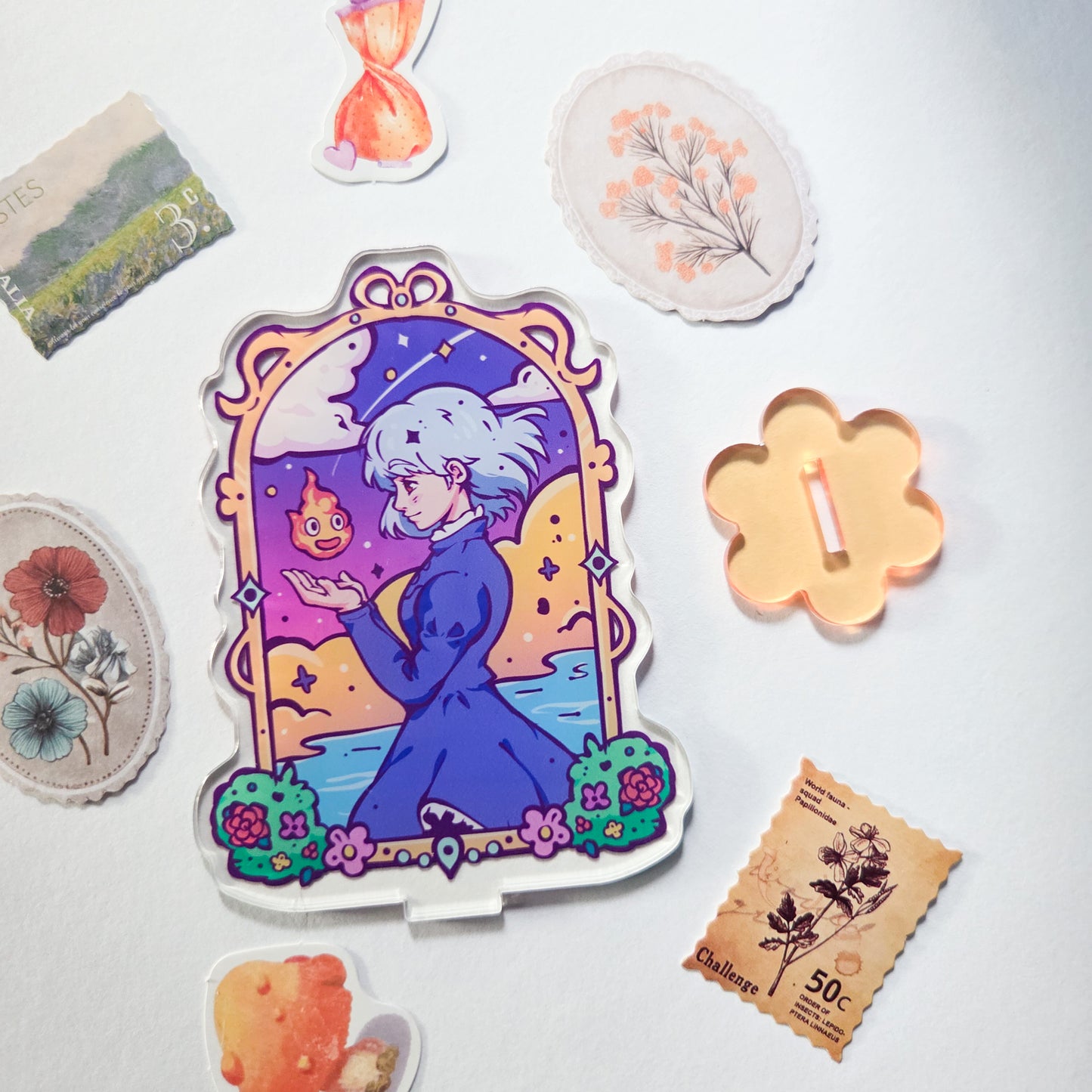 CASTLE ACRYLIC STANDS