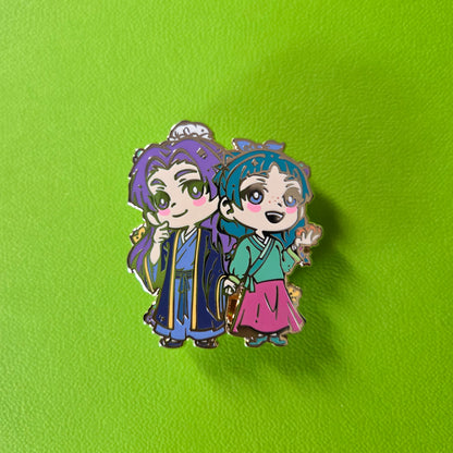 APOTHECARY DIARIES COUPLE ENAMEL PIN