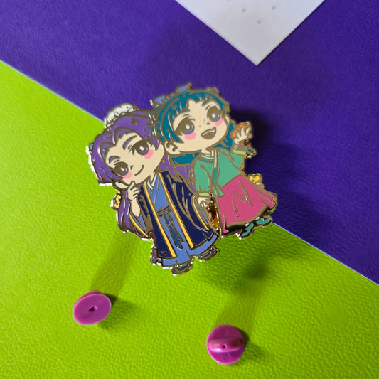 APOTHECARY DIARIES COUPLE ENAMEL PIN