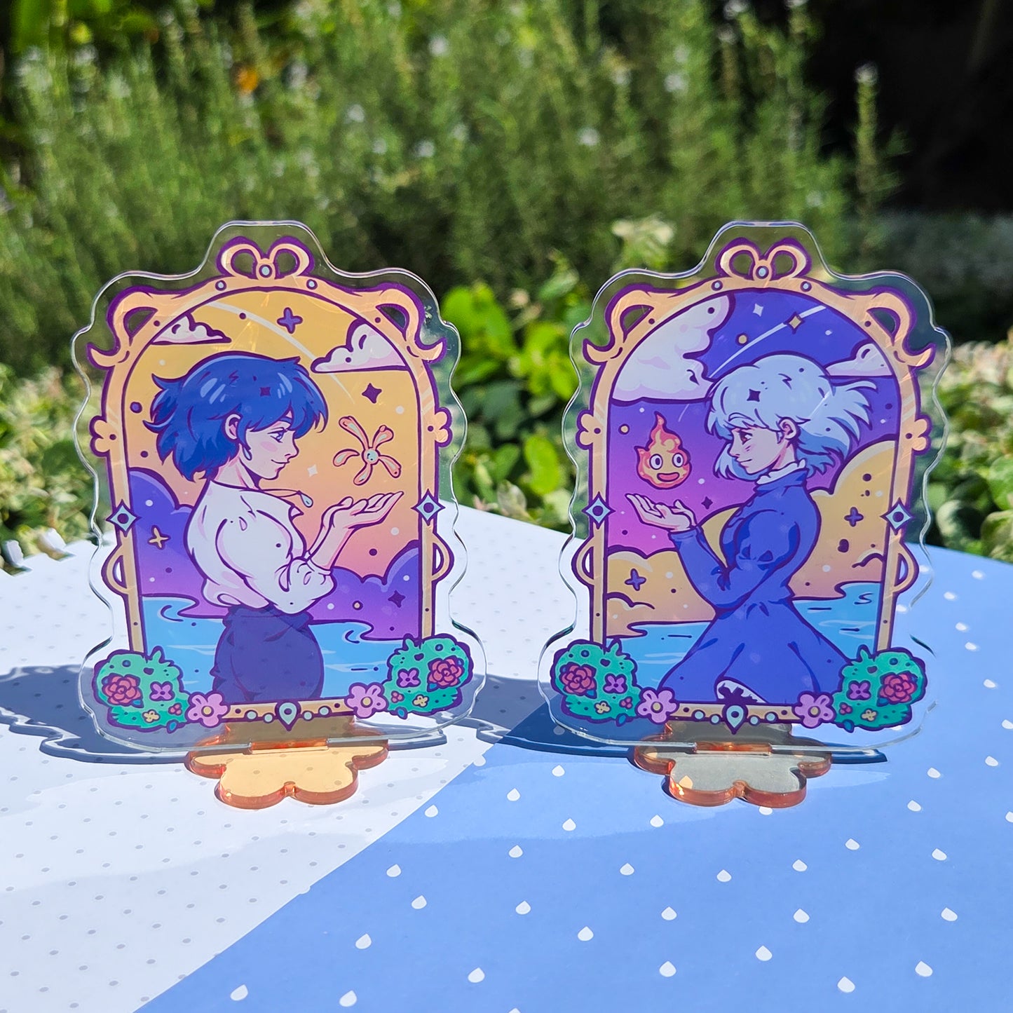 CASTLE ACRYLIC STANDS