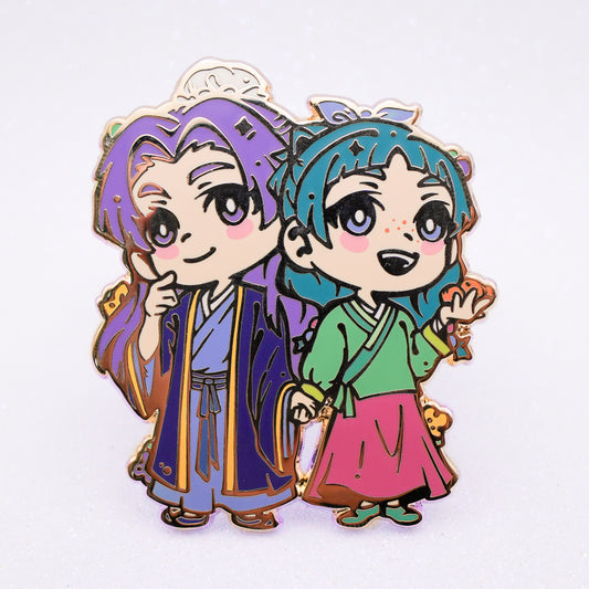 APOTHECARY DIARIES COUPLE ENAMEL PIN